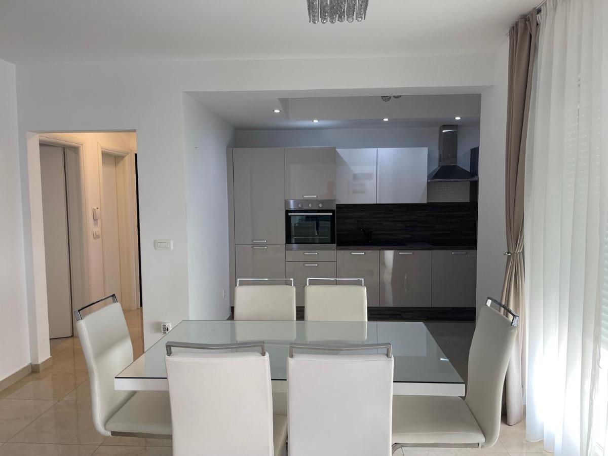 Luxury Apartment 1 Villa Arta 比比涅 外观 照片