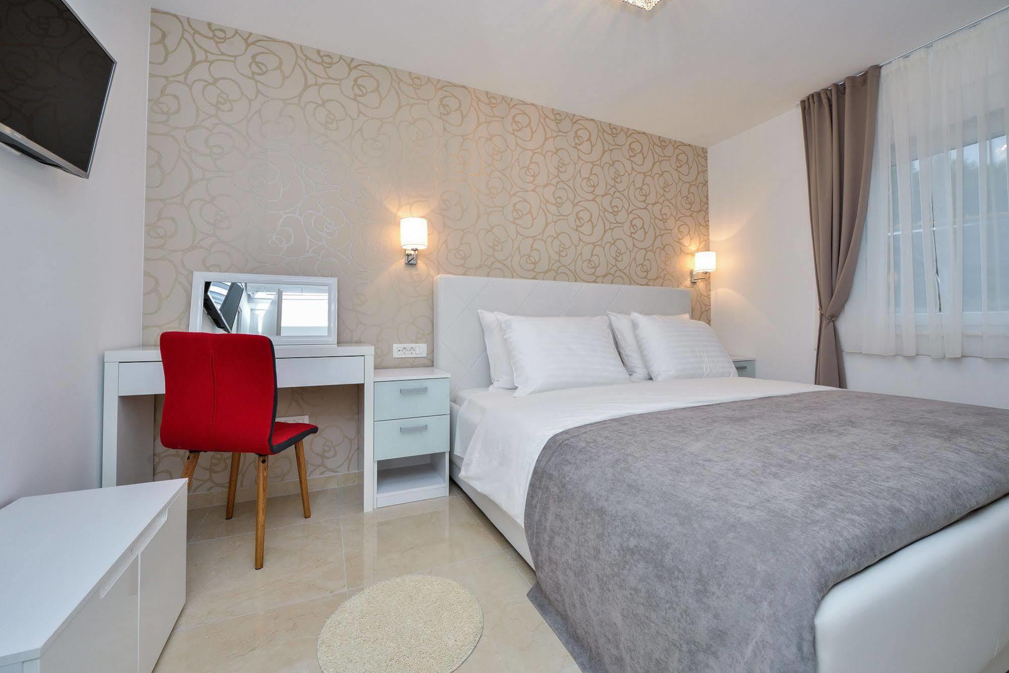 Luxury Apartment 1 Villa Arta 比比涅 外观 照片