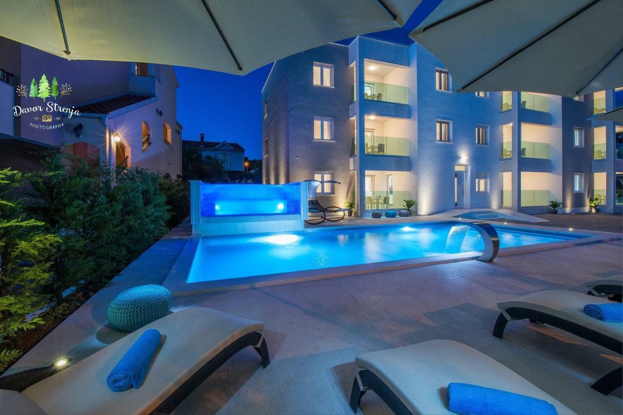 Luxury Apartment 1 Villa Arta 比比涅 外观 照片